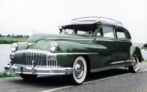 DeSoto Custom Suburban Sedan 1947 года